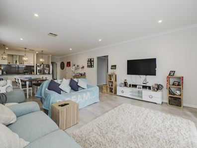 15 Everingham St, Clarkson WA 6030