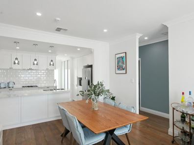 8/31 Connaught Street, West Leederville WA 6007