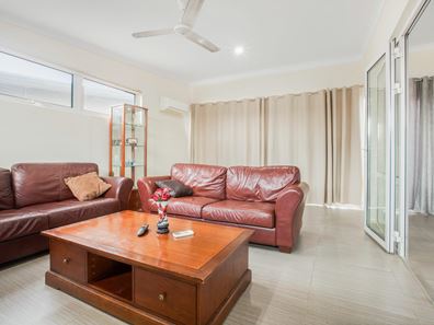 42 Rothschild Loop, Baynton WA 6714