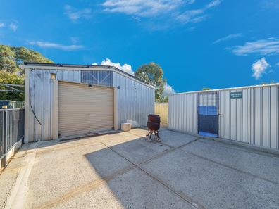 42 Agincourt Drive, Forrestfield WA 6058