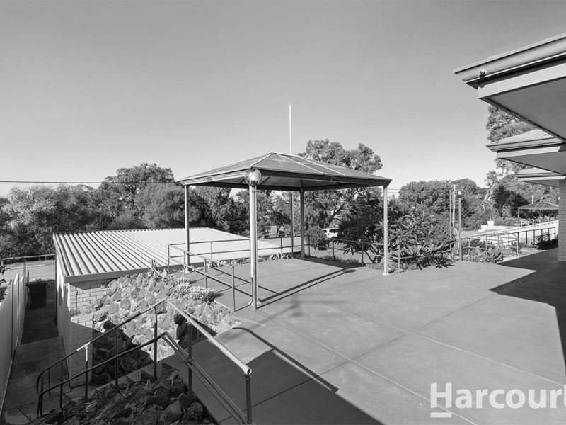 47 Cobblers Street, Falcon