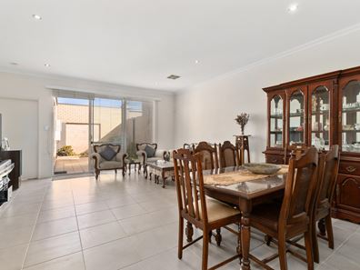 8C Marchwood Boulevard, Butler WA 6036