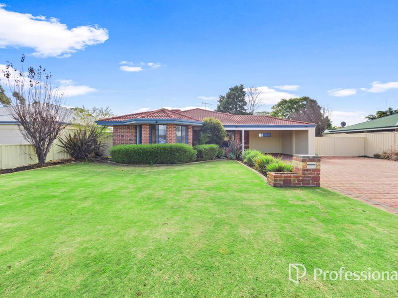 19 Pembroke Street, College Grove WA 6230