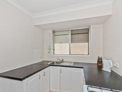 132 Fifth Road, Armadale WA 6112