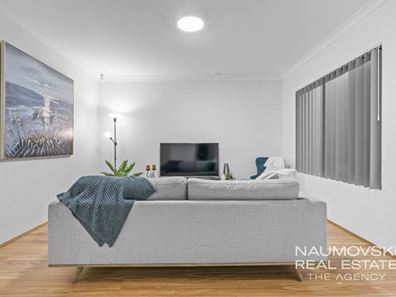 4/1 Ravenswood Drive, Nollamara WA 6061