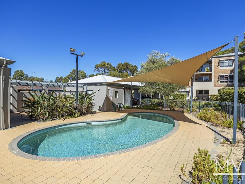 8/15 Friar John Way, Coolbellup WA 6163