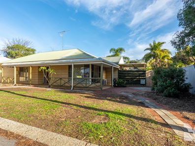 2/18 Flavia  Street, Falcon WA 6210