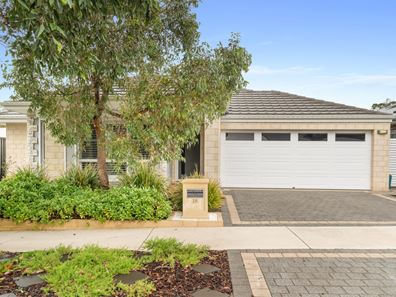 18 Barrack Way, Bushmead WA 6055