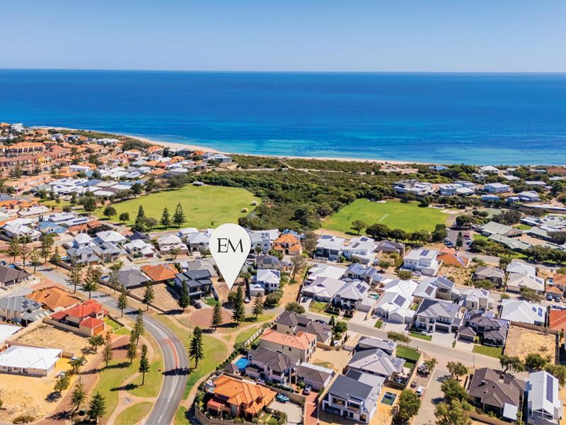 20 Seaview Place, Wannanup WA 6210