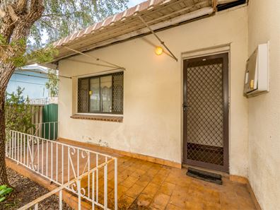 469 Sevenoaks Street, Beckenham WA 6107