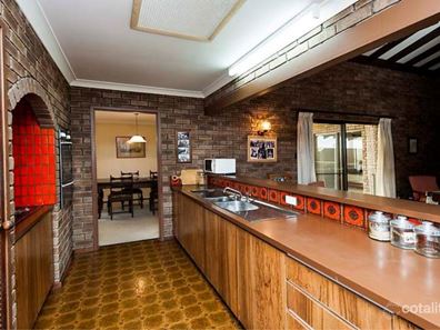 167 Riseley Street, Booragoon WA 6154