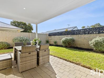 17 Honeydew Trail, Wannanup WA 6210