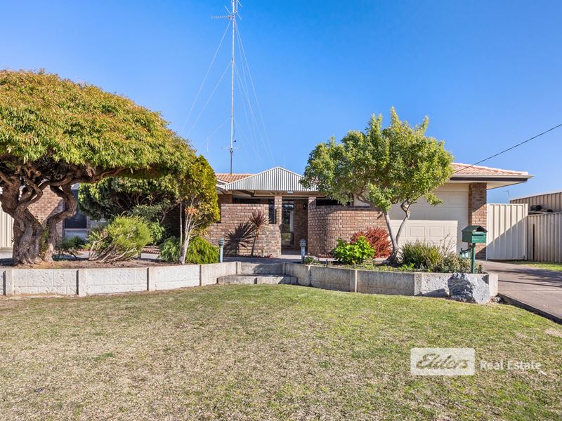 19 Lyons  Way, Harvey WA 6220