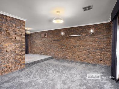 19 Lyons  Way, Harvey WA 6220