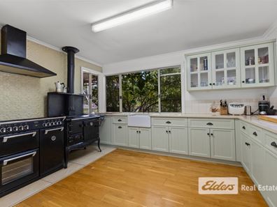 5 Steere  Road, Allanson WA 6225