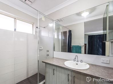 134 Tourmaline Boulevard, Byford WA 6122