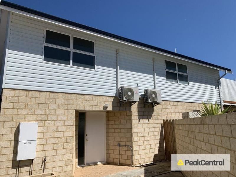 5a Ashbourne Way, Hamilton Hill WA 6163
