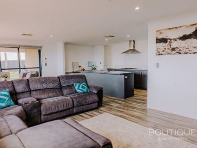 9 Emily Way, Dongara WA 6525
