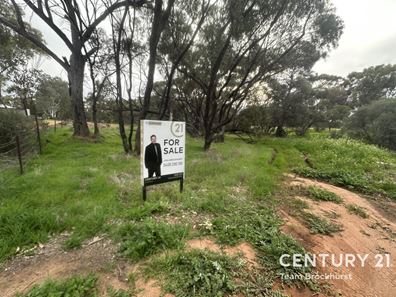 11 Ninth Road, York WA 6302