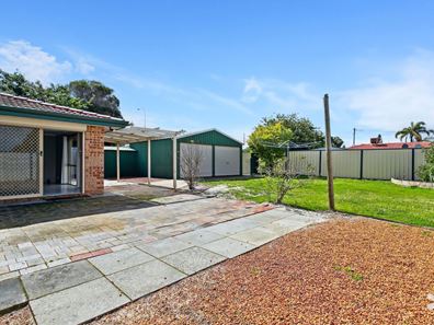 8 Giles Place, Mirrabooka WA 6061