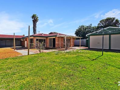 8 Giles Place, Mirrabooka WA 6061