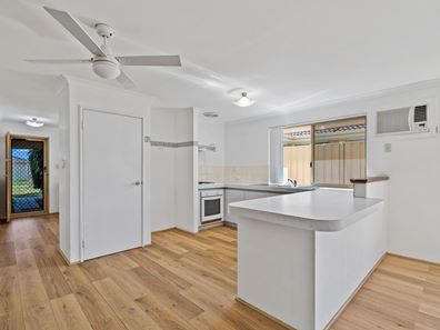 16 Bernier Close, Waikiki WA 6169