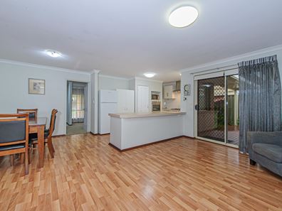 17 Emerald Lane, Bullsbrook WA 6084