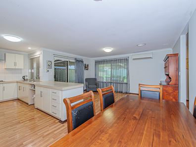 17 Emerald Lane, Bullsbrook WA 6084