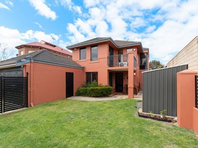 9 Plowman Circle, Maylands WA 6051