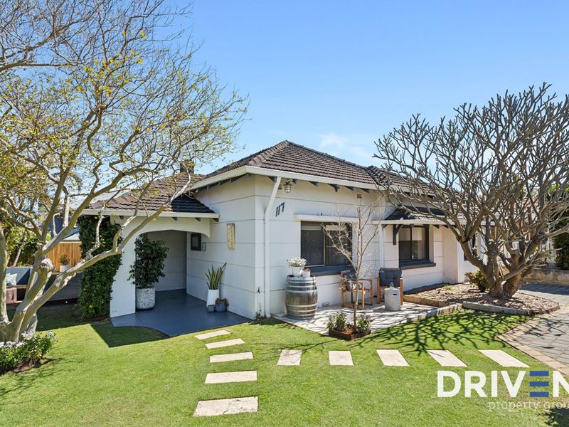 117 Grand Promenade, Bedford