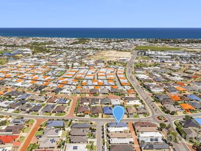 1 Payanna Grange, Lakelands WA 6180