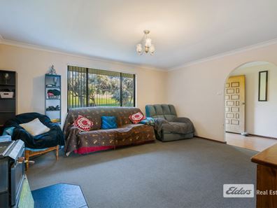 22 Elliott  Street, Donnybrook WA 6239