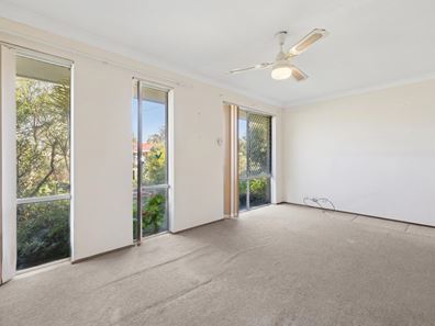 65 Jacqueline Drive, Thornlie WA 6108