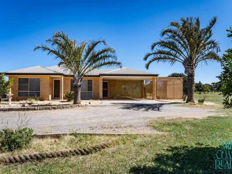 12 Longva Road, Moresby WA 6530