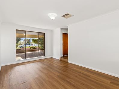 42 Shadwell Way, Morley WA 6062