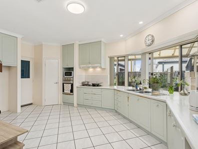 120 Fitzroy Road, Rivervale WA 6103
