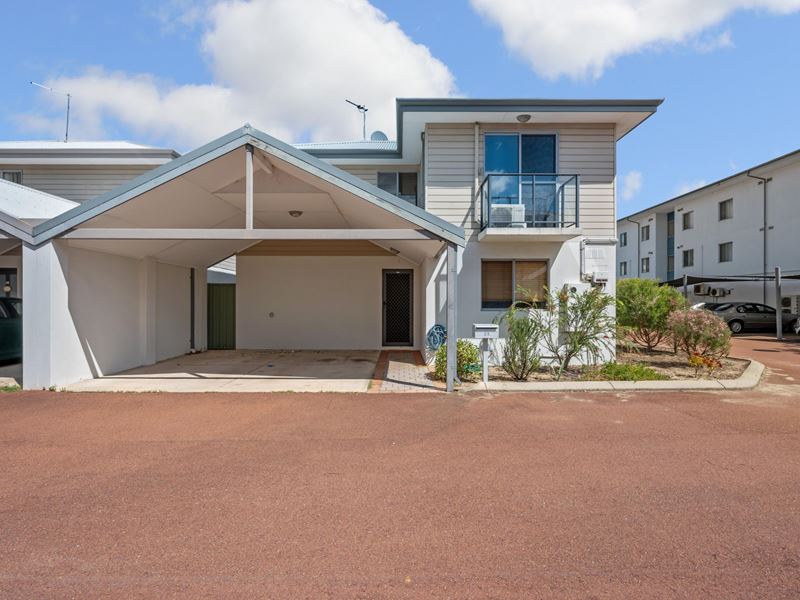 25/12 Davis Road, Kelmscott WA 6111