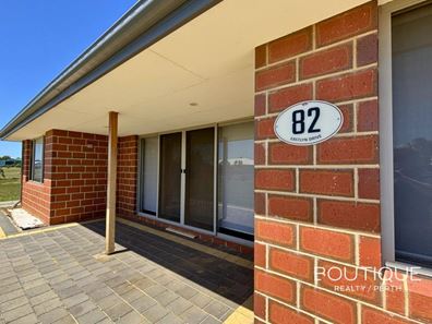 82 Eastlyn Drive, Deepdale WA 6532