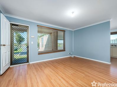 19 Cardinal Gardens, Warnbro WA 6169