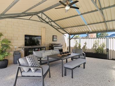 5 Hester Way, Greenwood WA 6024