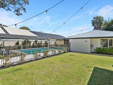 5 Hester Way, Greenwood WA 6024