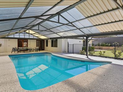 5 Hester Way, Greenwood WA 6024