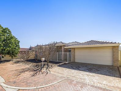 12 Chauvel Court, Kiara WA 6054