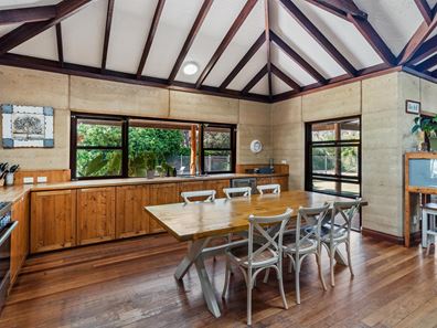 150 Gordon Road, Parklands WA 6180