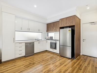 2/323 Hector Street, Tuart Hill WA 6060