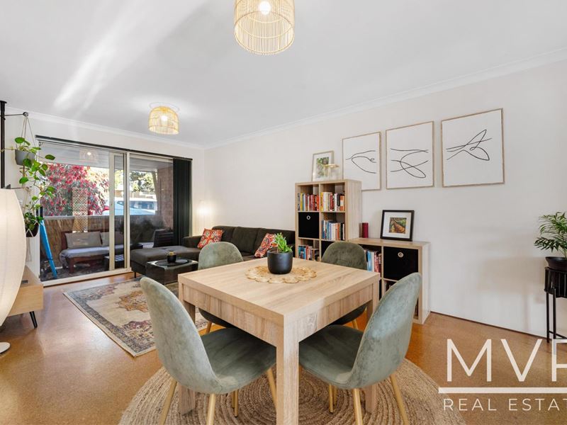 27/2 Pinewood Avenue, Kardinya