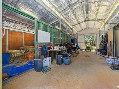 68 Leaver Way, Cardup WA 6122