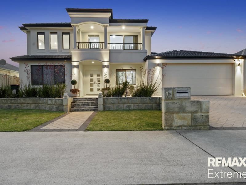 15 Naismith Road, Tapping