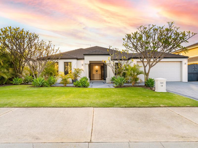 12 Lilac Hill Vista, Madeley WA 6065