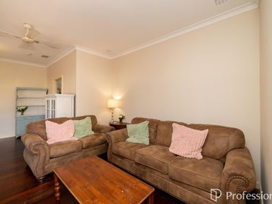 1/22 Locksley Avenue, Armadale WA 6112